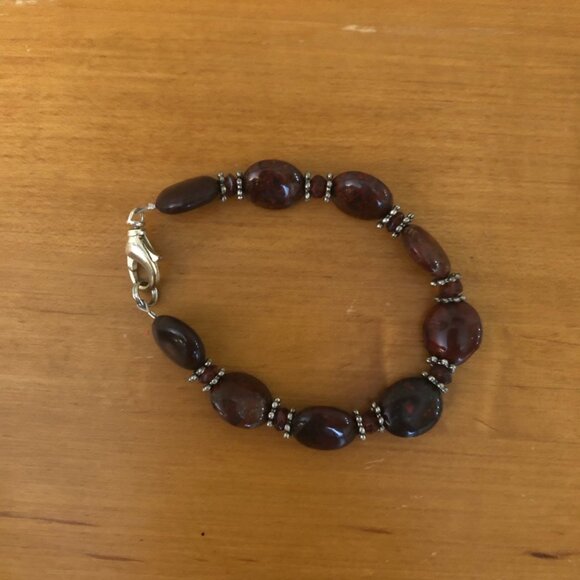 🔴 Handmade Stone Bracelet - Picture 3 of 6